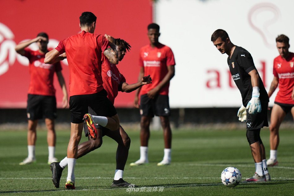 不同于一般 不同于一般